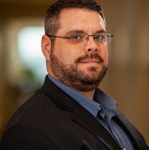 Meet your Posher, Dax